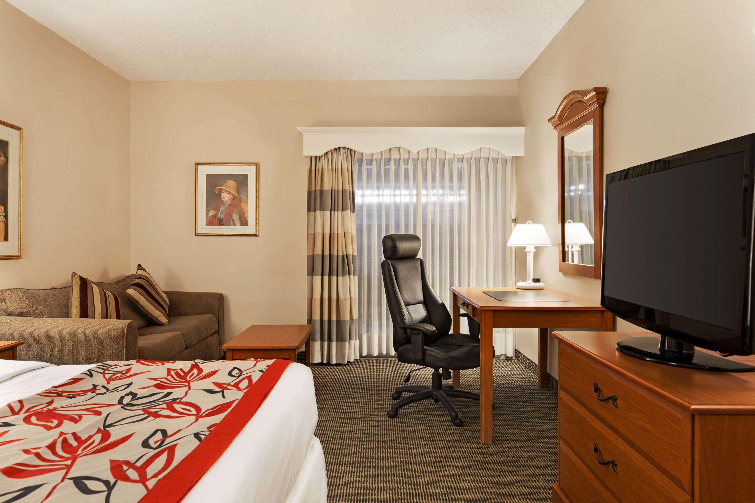 מלון Ramada By Wyndham פרדריקטון מראה חיצוני תמונה