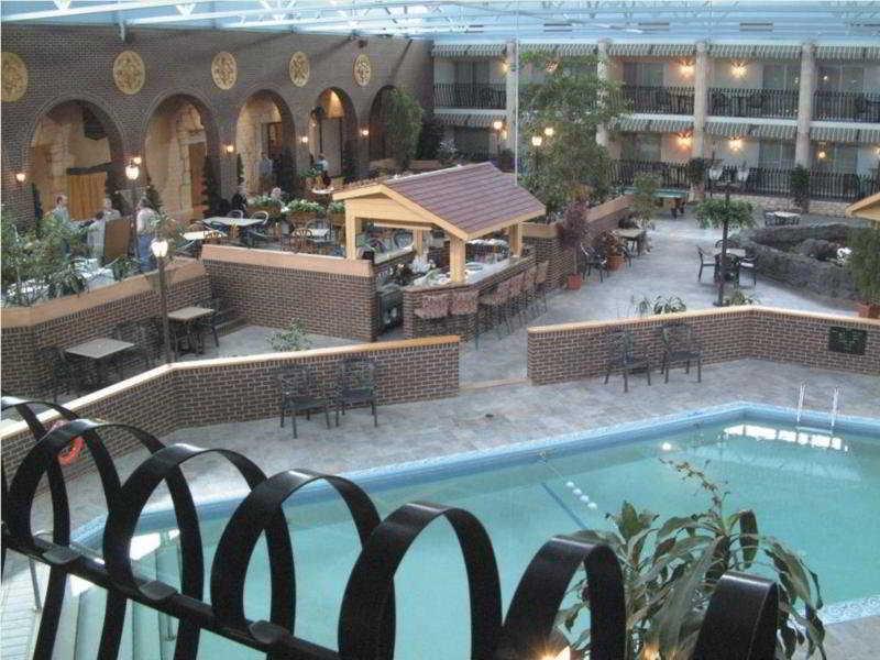 מלון Ramada By Wyndham פרדריקטון מראה חיצוני תמונה