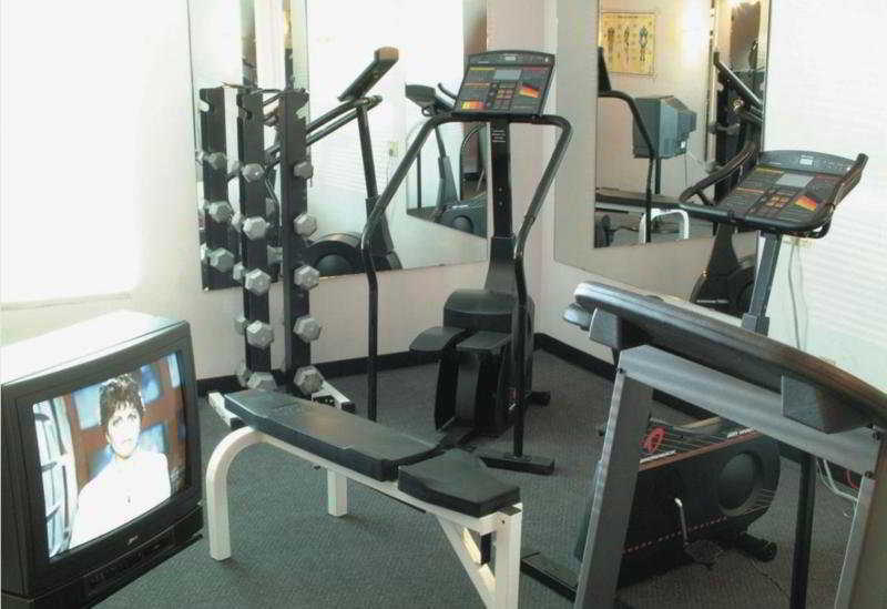 מלון Ramada By Wyndham פרדריקטון מראה חיצוני תמונה