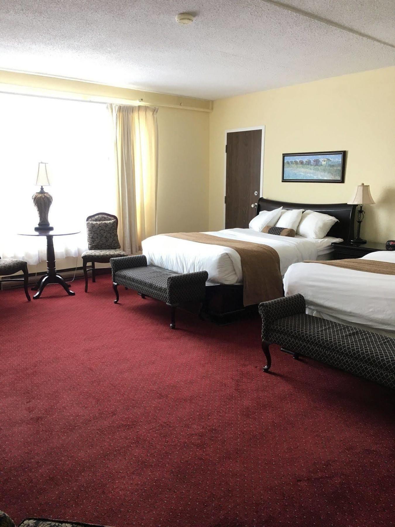 מלון Ramada By Wyndham פרדריקטון מראה חיצוני תמונה